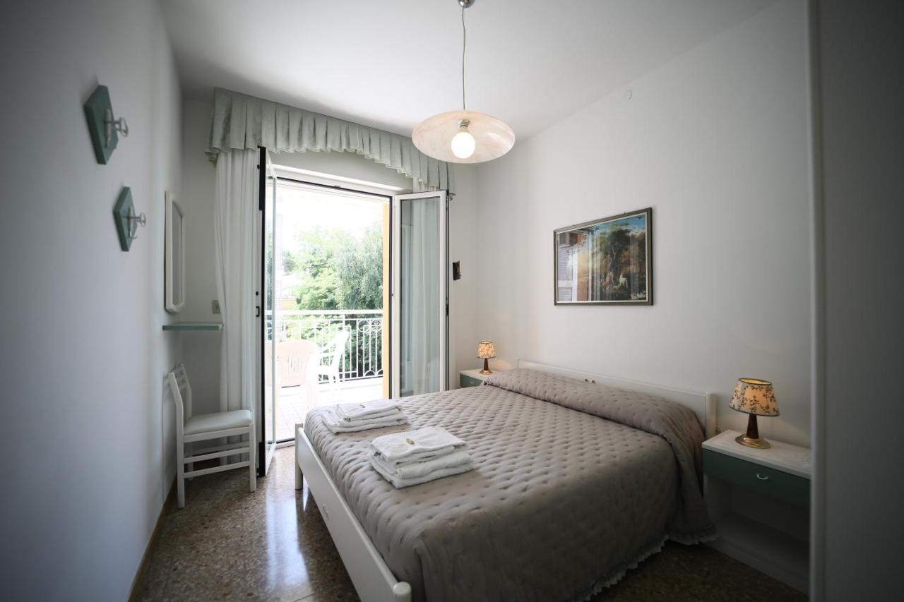 Residence Mariavittoria Lido di Jesolo Ngoại thất bức ảnh