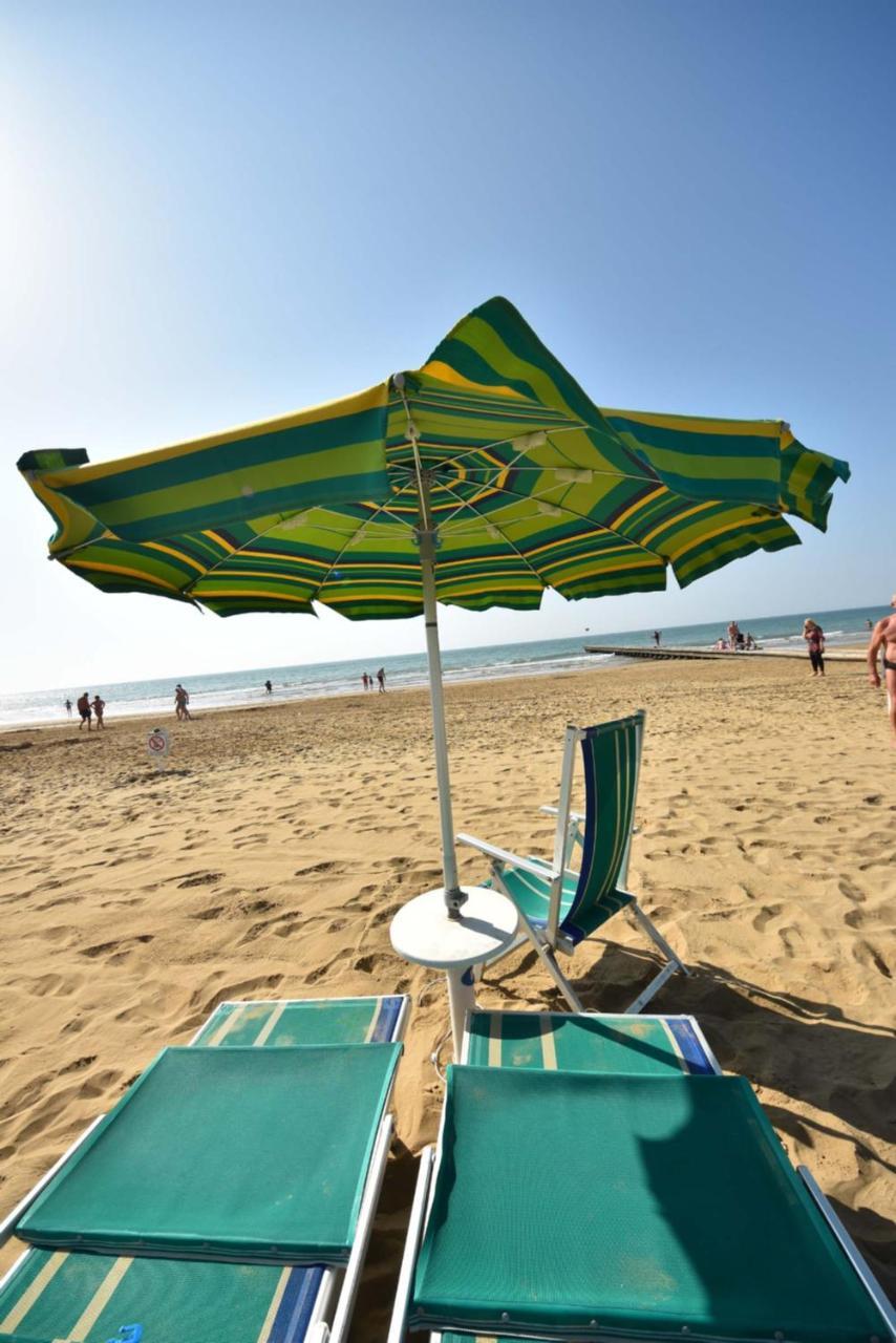 Residence Mariavittoria Lido di Jesolo Ngoại thất bức ảnh
