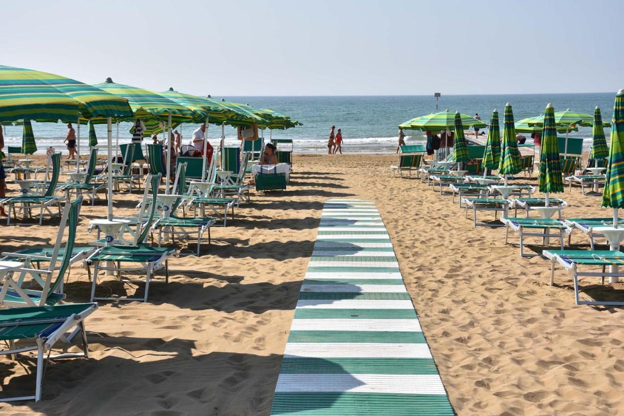 Residence Mariavittoria Lido di Jesolo Ngoại thất bức ảnh